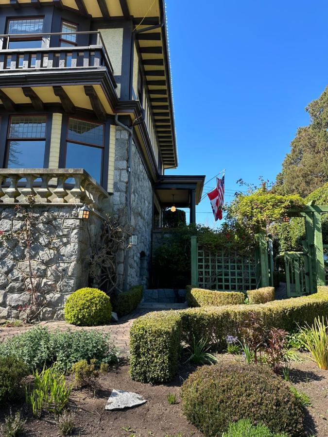 Prior Castle Inn Victoria Exterior photo
